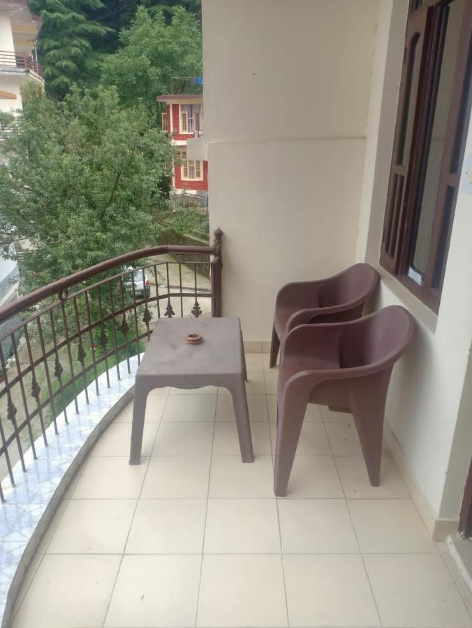 דרמסאלה Aman Inn מראה חיצוני תמונה