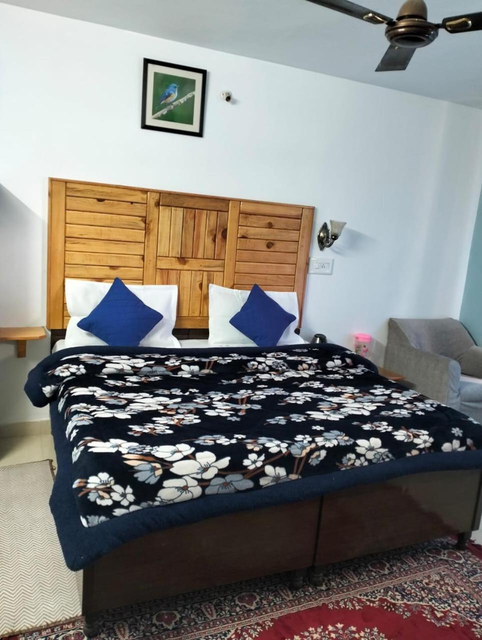 דרמסאלה Aman Inn מראה חיצוני תמונה